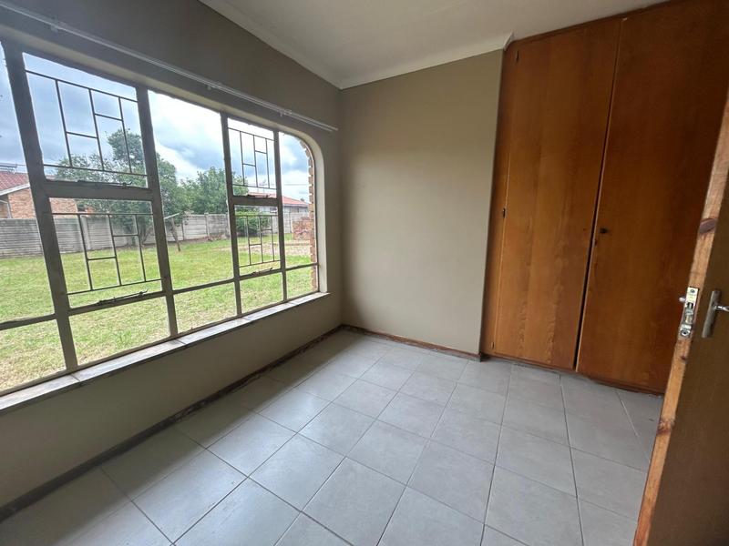 4 Bedroom Property for Sale in Vaalpark Free State